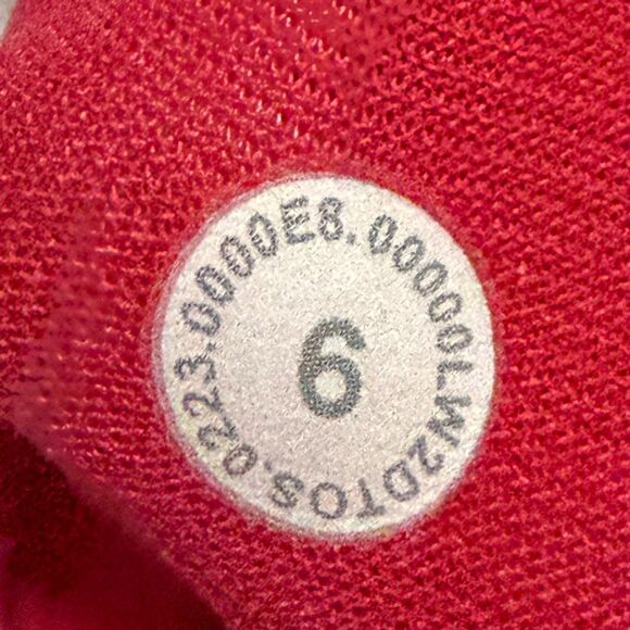 lululemon athletica Pink Cross-Strap Bra - Picture 7 of 8